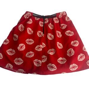 Sam Edelman Women's Enchanted Kiss Lip Jacquard Skirt Size 2